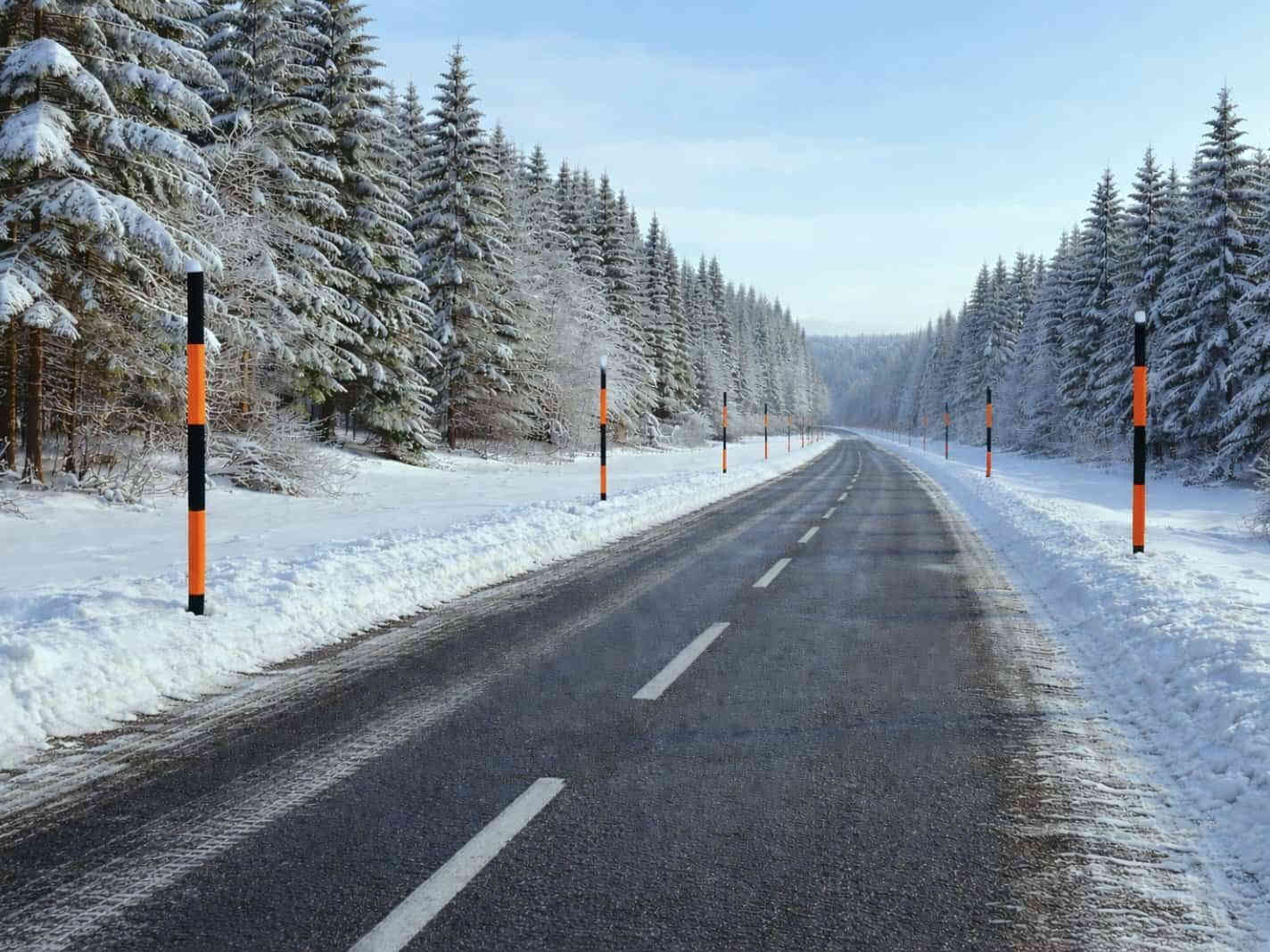 Schneezeichen signalgelb-schwarz lackiert