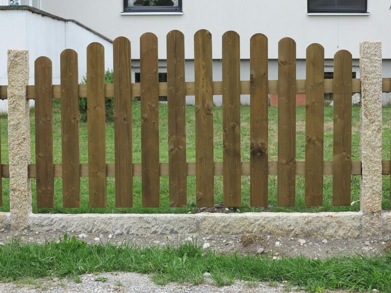 Fertig montiertes Hobellattenzaun-Feld Nr. 39 aus Fichte oder Lärche, vormontierter Holzzaun für einfache und schnelle Zaunmontage.